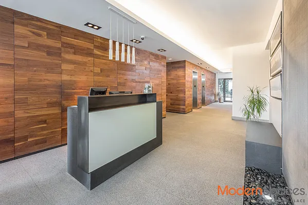 Sold by Modern Spaces | media 21