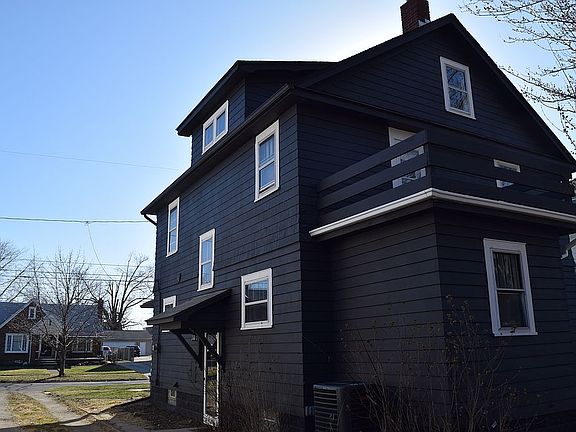 4th image of 1126 W 22nd St