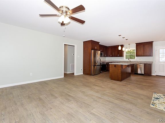 4th image of 501 Sherman Ave