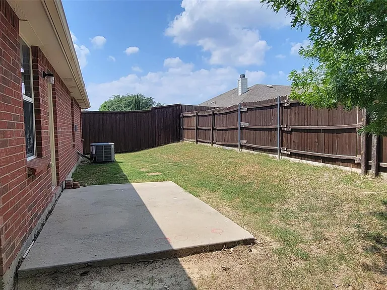 13371 Hursey Dr — Photo 23