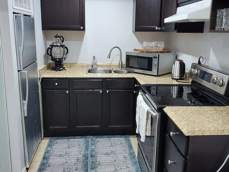 18 Deerpark Cres — Photo 16