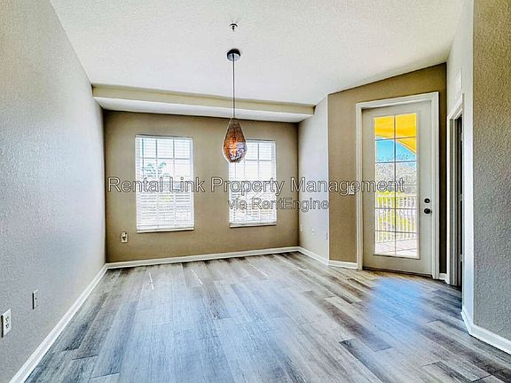 3rd image of 4109 Residence Dr APT 520