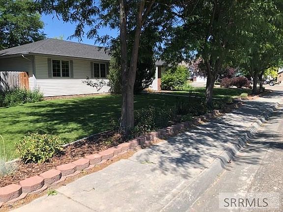 3rd image of 1094 Caysie Ln