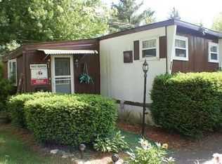 39 Tidd Ave, Farmington, NY 14425