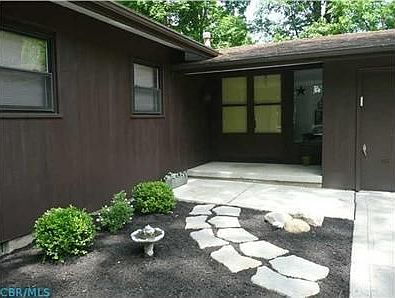 2nd image of 170 Cottswold Dr