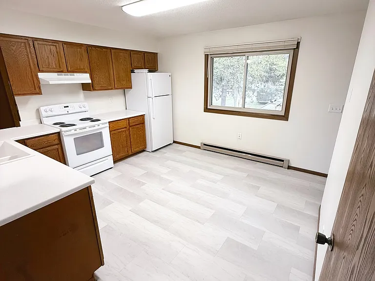 3411 Miller St — Photo 4