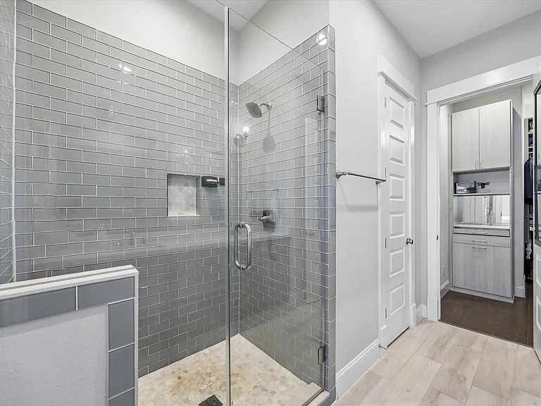 2913 Hicks St — Photo 20