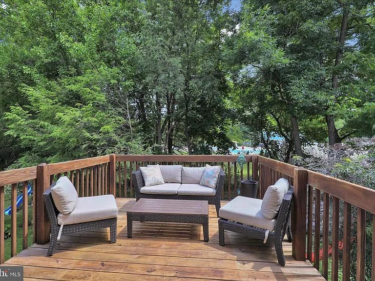 53 Heron Rd — Photo 27
