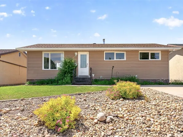 1311 Stadacona STREET W, Moose Jaw, SK S6H 6L4