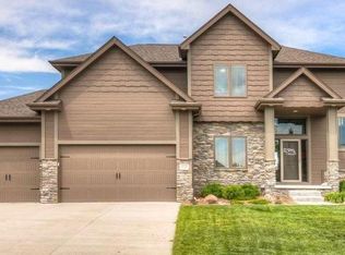 19730 Archer Ave, Omaha, NE 68135