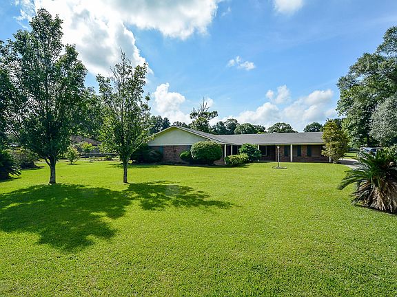 3rd image of 2021 Perry Dr