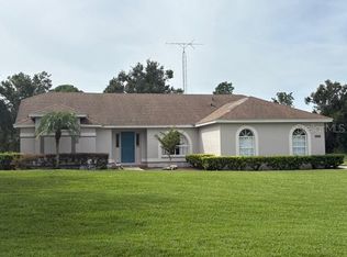 9560 Pinetree Dr, Lake Wales, FL 33898