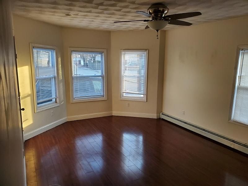 2nd image of 3 Meader St APT 1