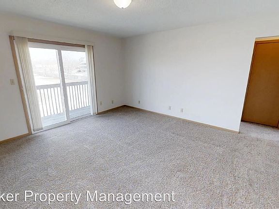 4th image of 2511 Ferndale Ave Unit 3