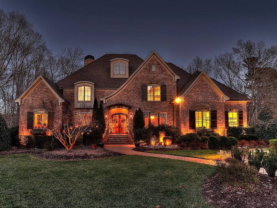 2nd image of 5960 Bryn Brooke Dr