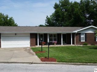 1635 S 28th St, Quincy, IL 62301