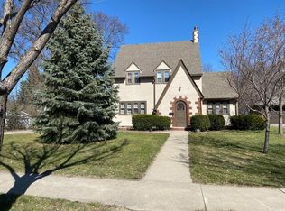 1220 N Lincoln St, Aberdeen City, SD 57401