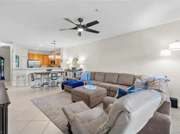 13255 Silver Thorn Loop #902, North Fort Myers, FL 33903