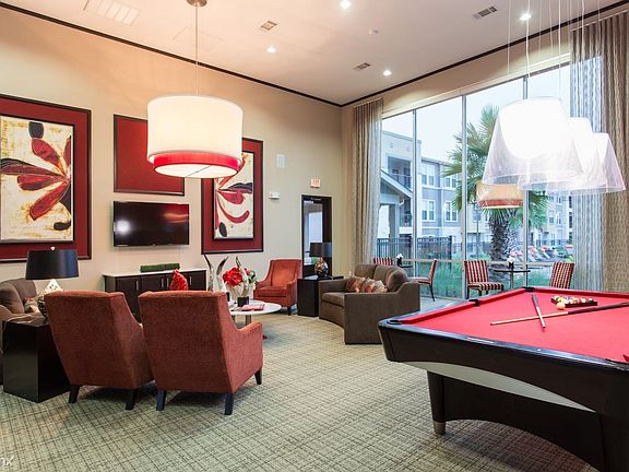 elysian-at-nobu-station-san-antonio-tx-building-photo (4)