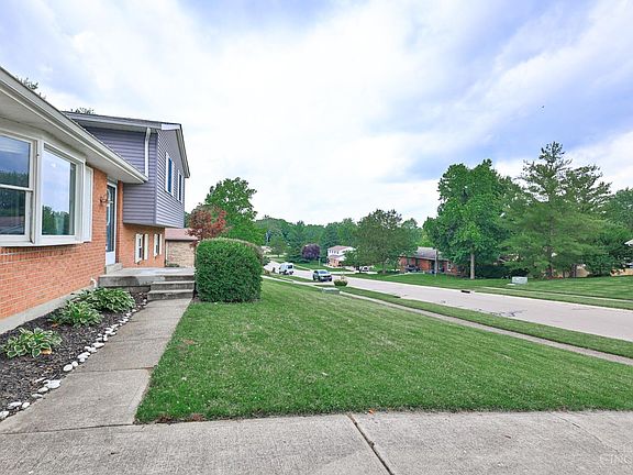 3rd image of 2273 Shenandoah Dr