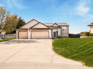 2755 N Bellwood Ct, Wichita, KS 67205