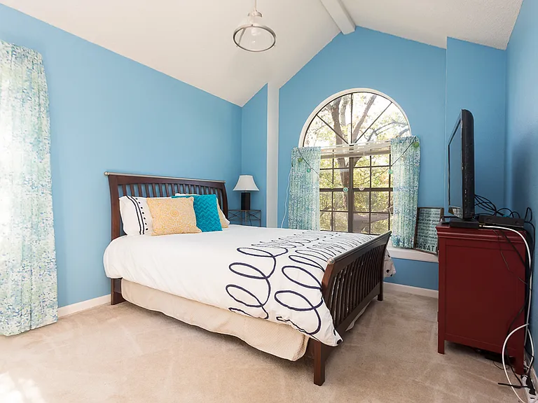 1722 Eagle Mdw — Photo 13
