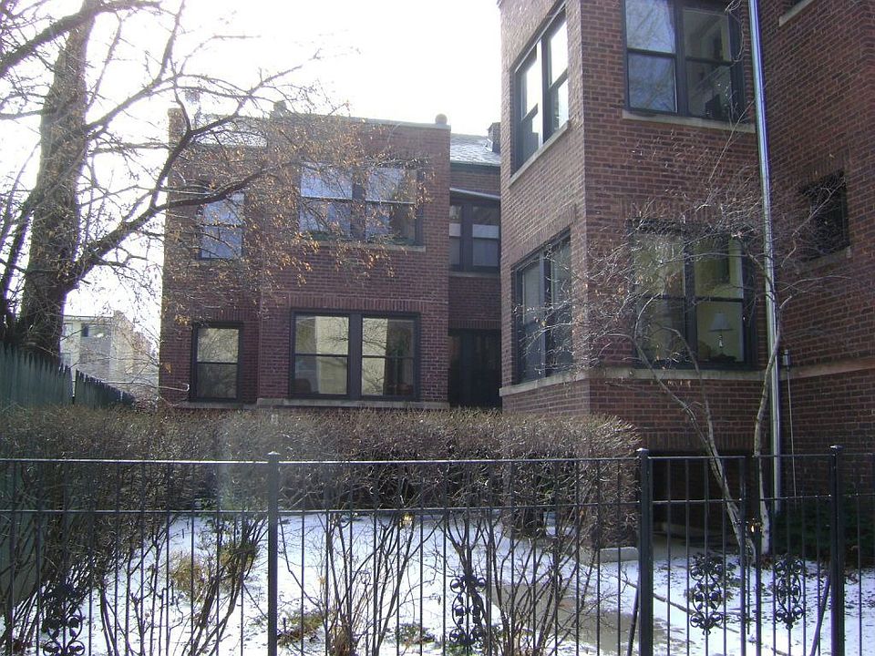 1st image of 617 W Cornelia Ave #G