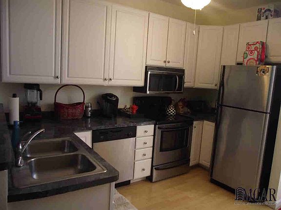 4th image of 705 Mackinaw Trl