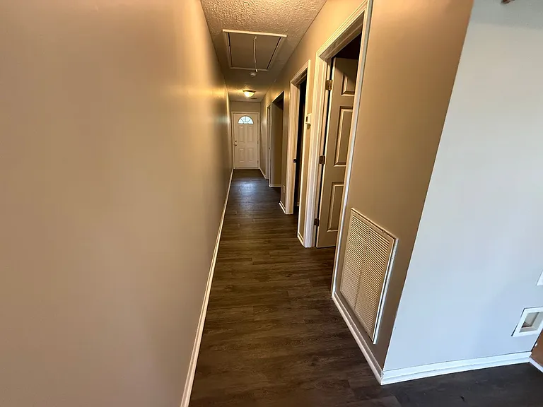 413 Fairview Ave — Photo 18