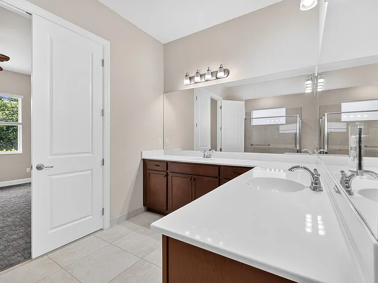8883 Kingsmoor Way — Photo 33