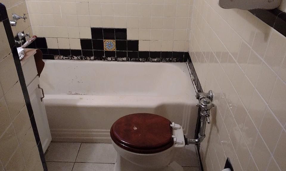 1st image of 3702 Avenue S #1
