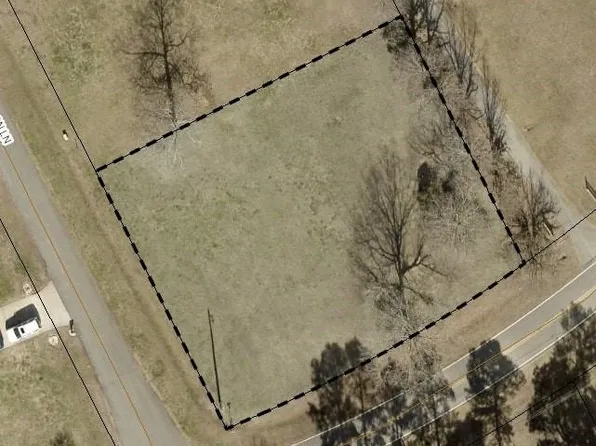 102 Heatherton Ln, Kings Mountain, NC 28086