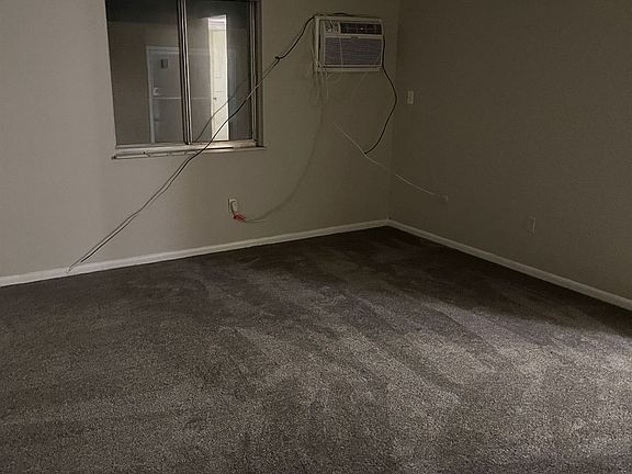 3rd image of 2667 Medary Ave