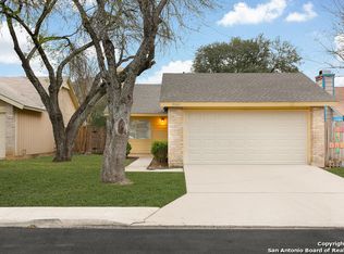 9542 Bowen Dr, San Antonio, TX 78250