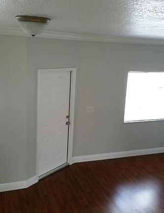 3rd image of 1616 SE 30th St #1616