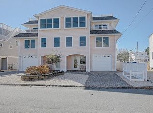 22 W Carolina Ave, Beach Haven, NJ 08008