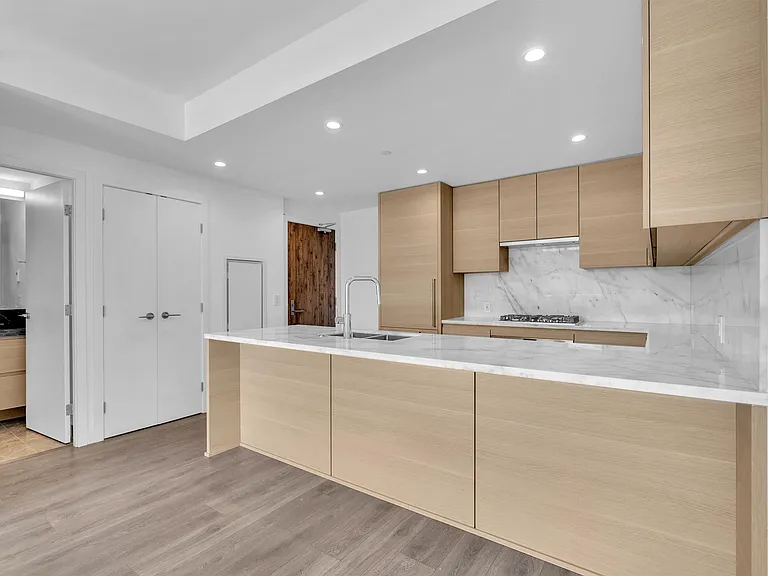 305 Morrissey Rd #2106 — Photo 10