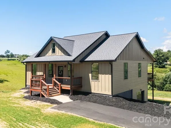 30 Johnny Roberts Rd, Alexander, NC 28701