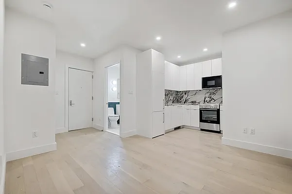 Rented by Abode Residential LLC | media 2