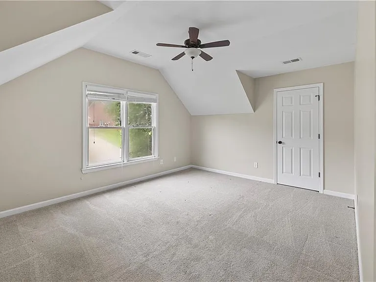 628 Vista Ter — Photo 23