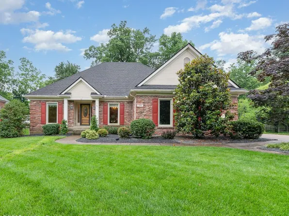 717 Winding Oaks Trl, Louisville, KY 40223