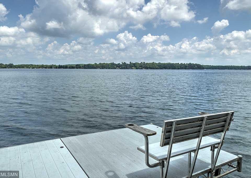 1st image of 814A Wapogasset Lake Ln