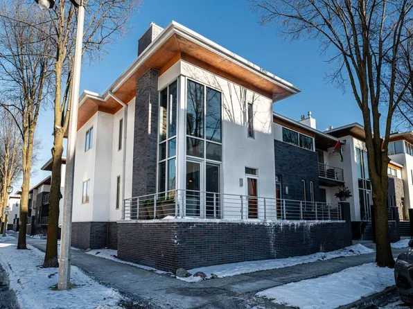 1924 North Booth STREET, Milwaukee, WI 53212