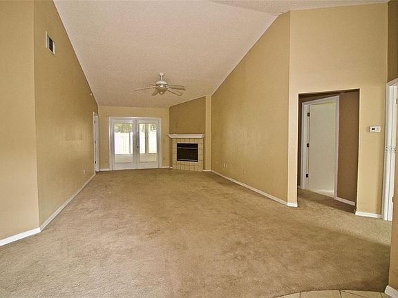 3rd image of 7801 Fox Knoll Pl