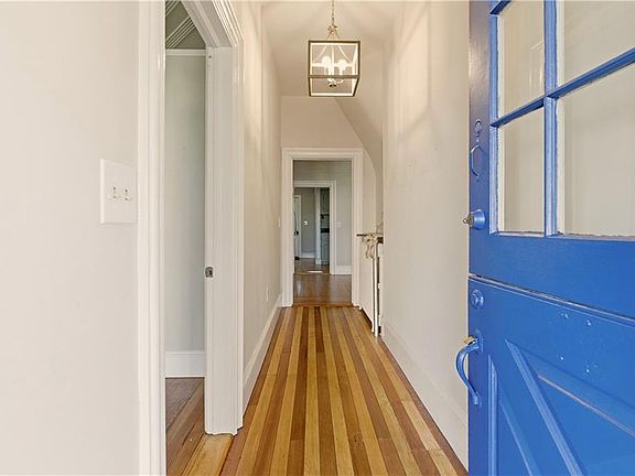 3rd image of 39 Powel Ave #1