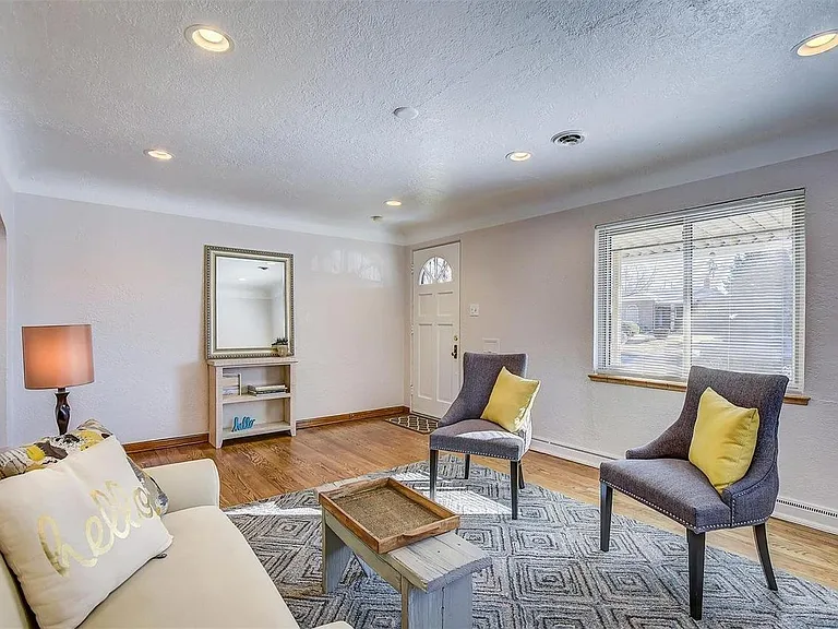 2811 Utica St — Photo 25