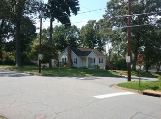 900 Holland St, Winston Salem, NC 27101