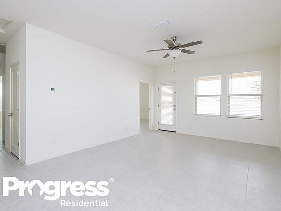 3rd image of 18420 N Los Gabrieles Way