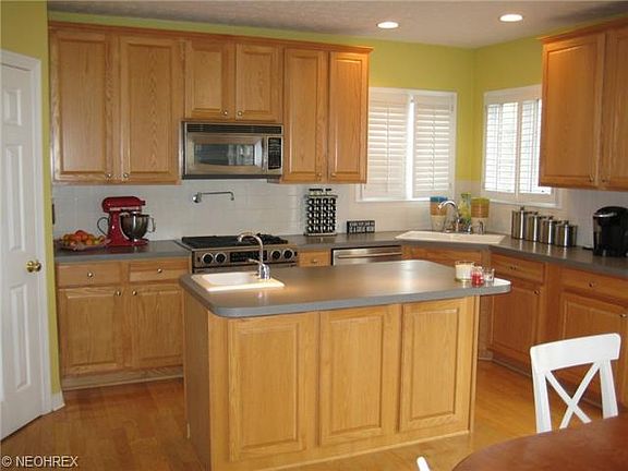 2nd image of 514 Brentwood Blvd