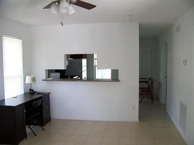 300 Spruce St #104 — Photo 9